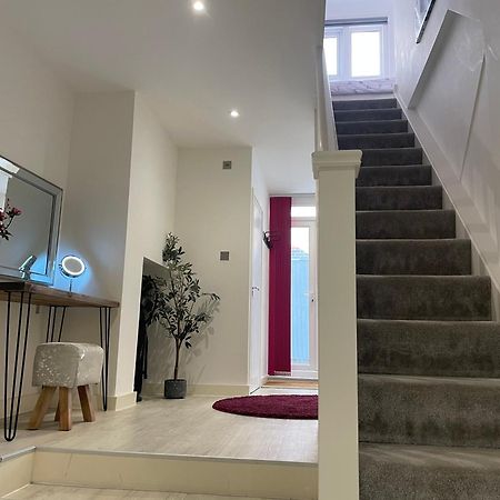 The Snap Pad Boutique Apartment Royal Tunbridge Wells Esterno foto