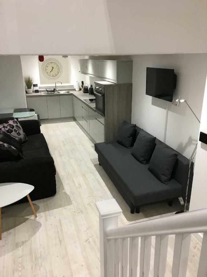 The Snap Pad Boutique Apartment Royal Tunbridge Wells Esterno foto