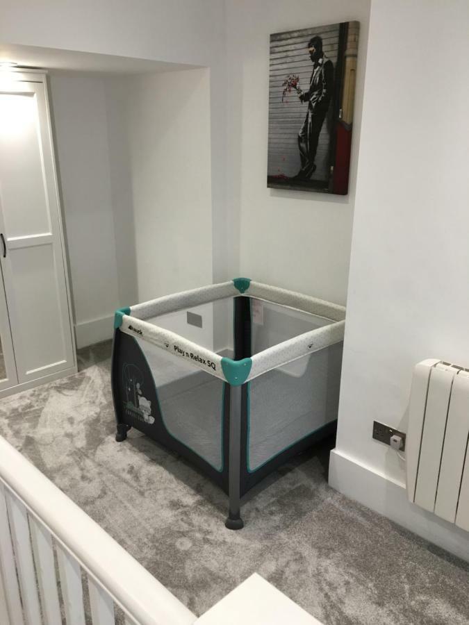 The Snap Pad Boutique Apartment Royal Tunbridge Wells Esterno foto